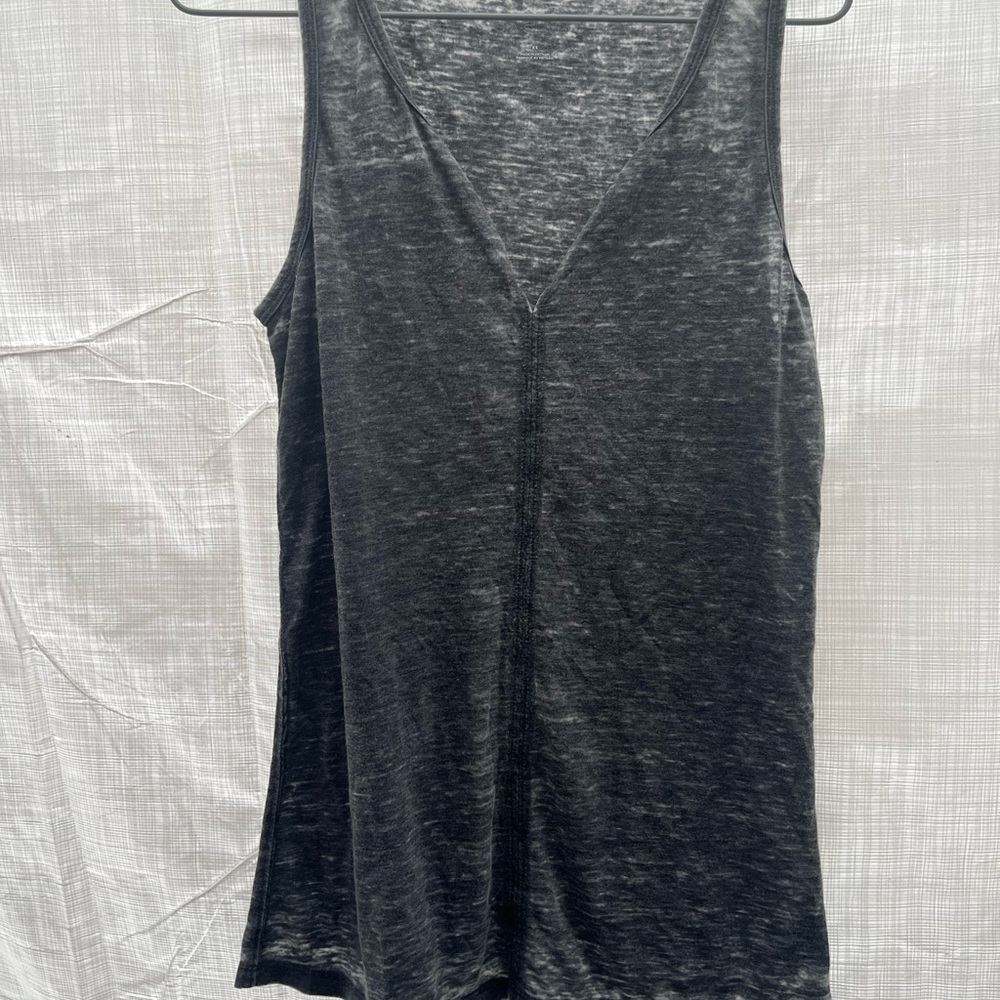 Women's Black Sleeveless Top